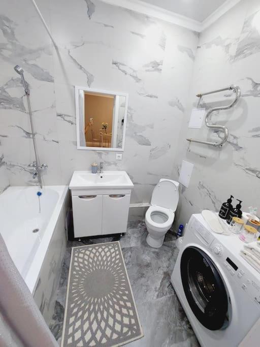 Жк Only Sun В 10 Минутах От Аэропорта Apartment Astana Exterior foto